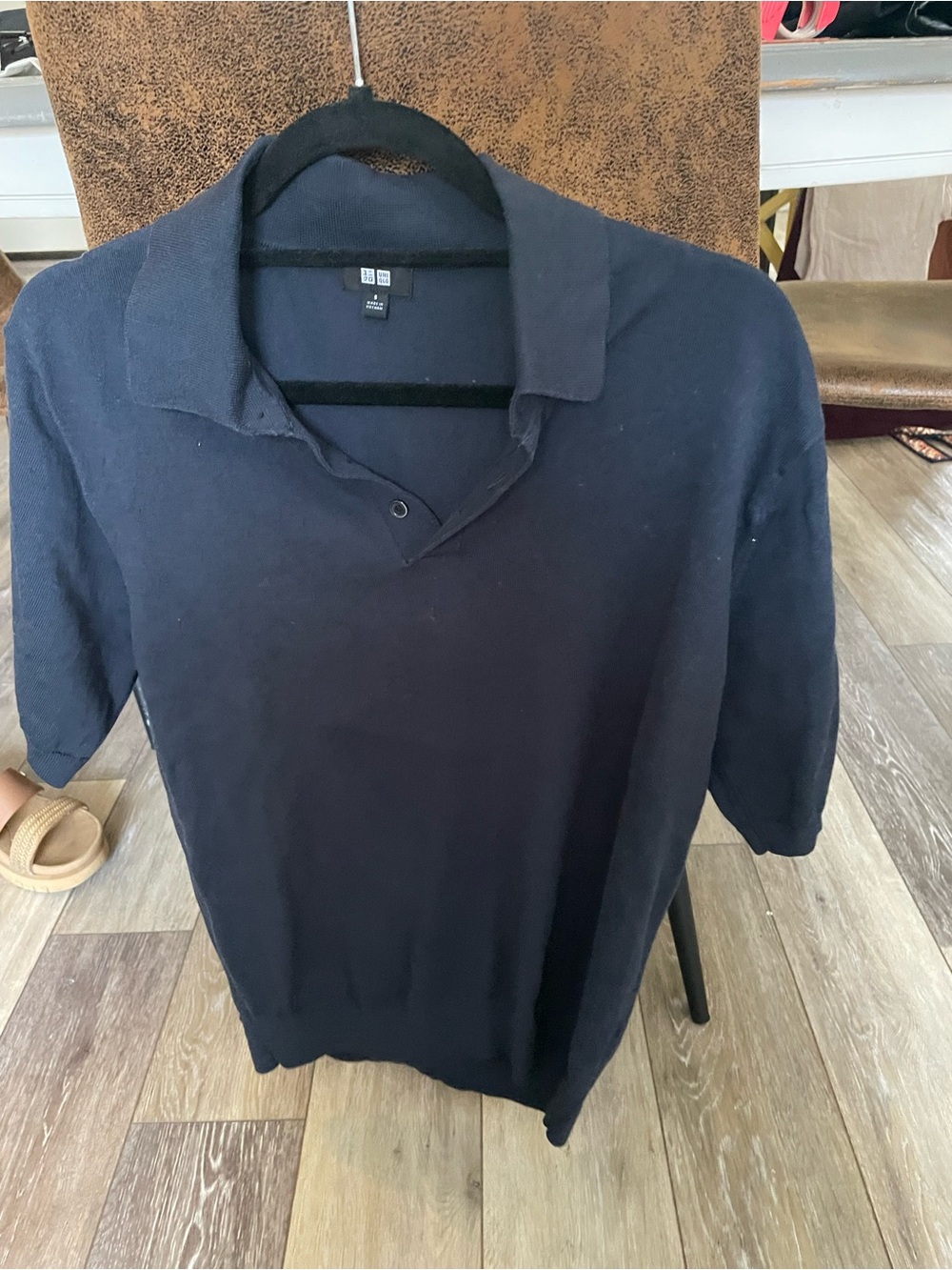 Uniqlo Men's Navy Blue V-Neck Polo Sweater